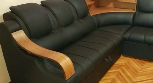Перетяжка кожаного дивана. Красноуральск